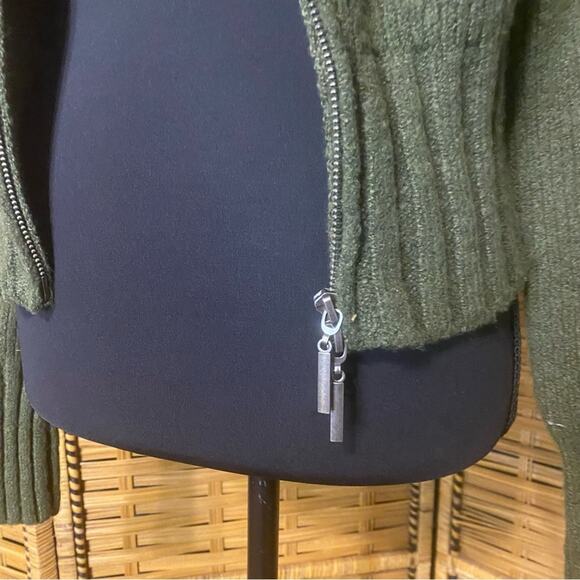 Pink Rose Green Cardigan zip Sweater with Collared Neckline NWT Large cozy olive - Picture 2 of 6